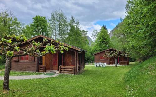 Saurat Chalet De Ski | LES CHALETS de MONTORGUEIL