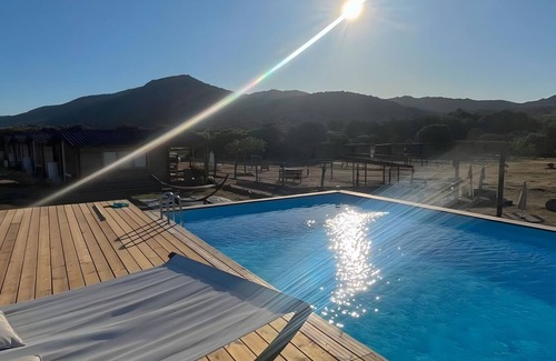 Occhiatana Chalet De Ski | 'Les Chalets De Tesa' with Mountain View, Wi-Fi and Air Conditioning