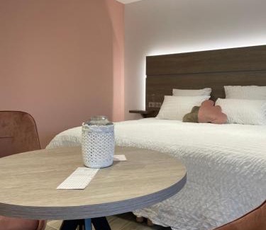 Roye Maison | Les chambres d'à côté