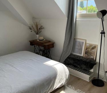 Albertville Appartement | les chambres de pauline appartements avec climatisation et spa parking moto garage vélo