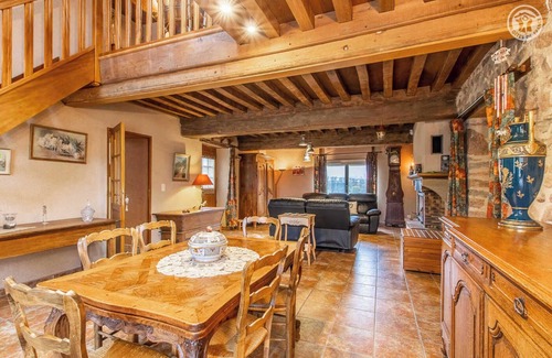 Cussy-en-Morvan Maison | Les chats zets - CUSSY EN MORVAN