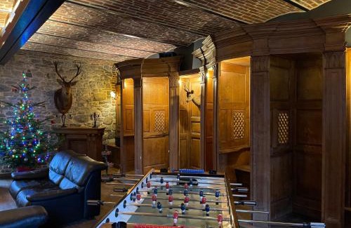 Sevry Maison | Les Confidences de Messire Sanglier, stylished guest houses
