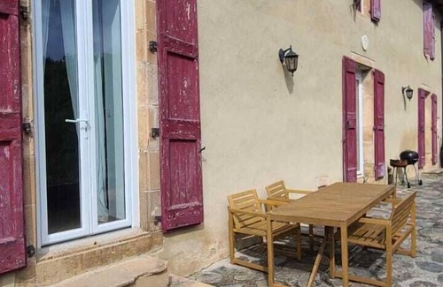 Saint-Julien-d'Arpaon Cottage | Les Copains à Bord - Ciboulette