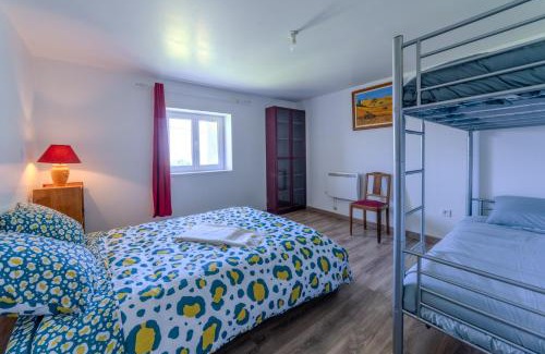 Regny Appartement | Les Coquelicots - A 30 min de Roanne