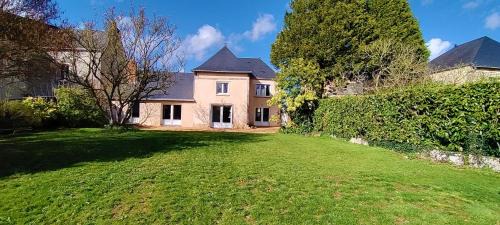 Saint-Poix Maison | Les Deux Puits, jusqu'à 11 personnes