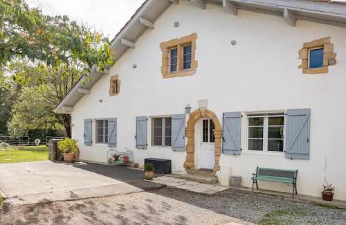 Saint-Martin-de-Seignanx Lit Et Petit-Déjeuner | Les Ecuries du SEQUE