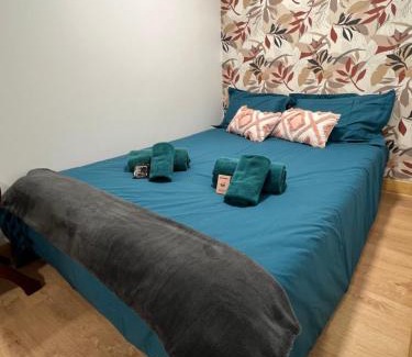 Meximieux Appartement | Les Gîtes de la Bergerie - Boule de Neige