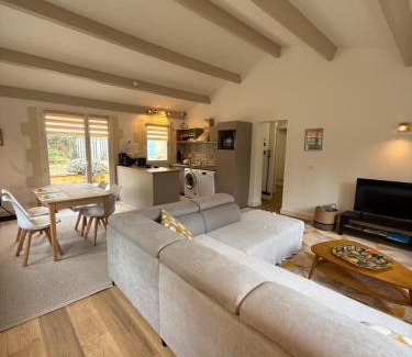 Salon Maison | Les gîtes de la Joubertie