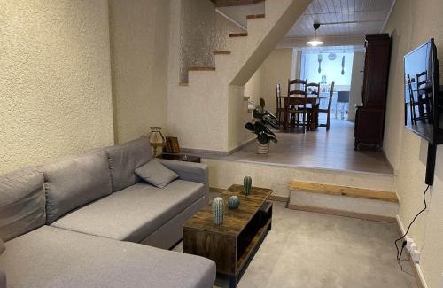 Montherme Maison | Les Gîtes de Monthermé La Maison authentique du centre historique