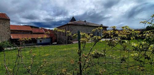 Nozieres Maison | Les Gîtes du Couvent