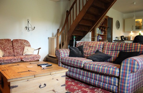 Bugeat Cottage | Les Geais - Hébergement polyvalent en chalet et conversion de grange excentrique