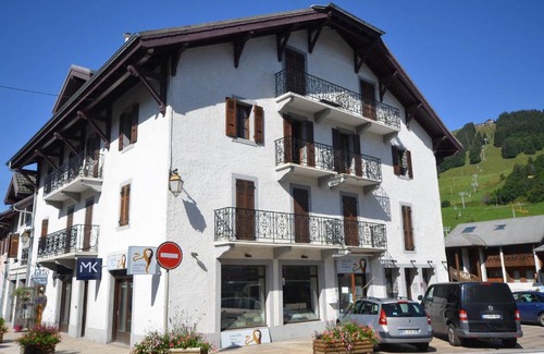 Les Gets Appartement | Les Gets - Joli appartement 3 chambres avec terrasse et parking, 4 étoiles, au coeur du village - FR-1-623-101