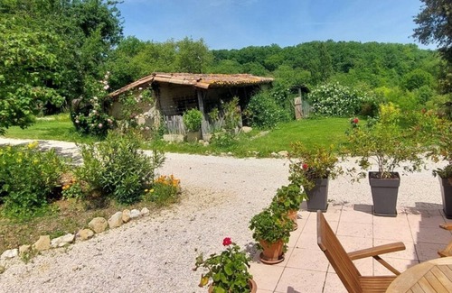 Monties Appartement | Les Gites de Campardon - Tournesols et Coquelicots
