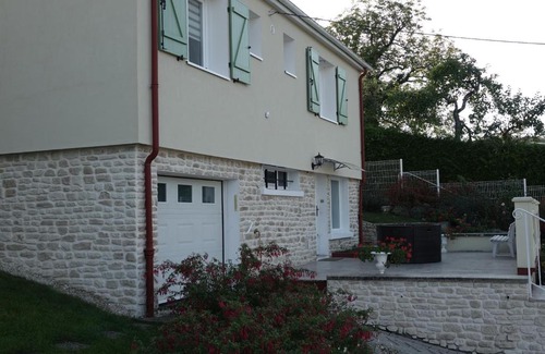 Bar-sur-Aube Maison | LES GRADINES