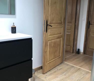 Bernay-Saint-Martin Maison | Les granges