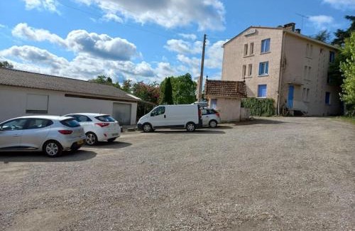 Limoux Appartement | Les Grizzlies-le Mauzac