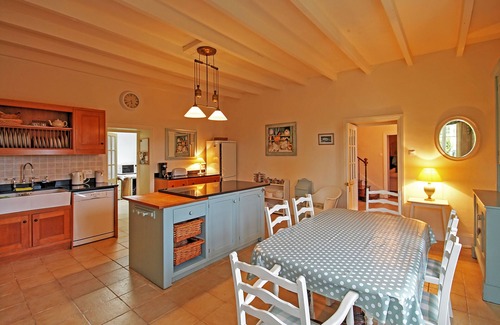 Villemain Maison | Les Hirondelles lovely house set in South West France