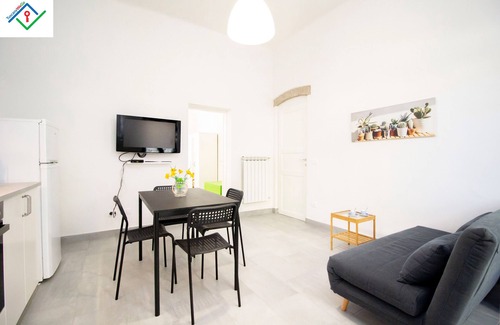 Pisa Appartement | LeS House - Apartment 1 by TuscanyWeGo
