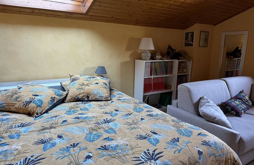 Fourneaux Maison | LES JARDINS DE CARIBOLE PROCHES DE LYON ET ST-ETIENNE DANS LE BEAUJOLAIS VERT