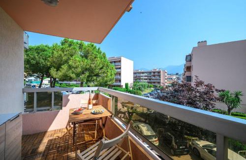 La Celle-sous-Gouzon Appartement | LES JARDINS DU CAP - Piscine - Bord de Mer - Climatisation