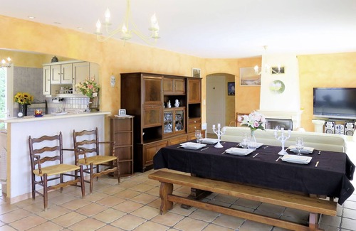 Saint-Germain-dEsteuil Maison | Les Lavandiers by Interhome