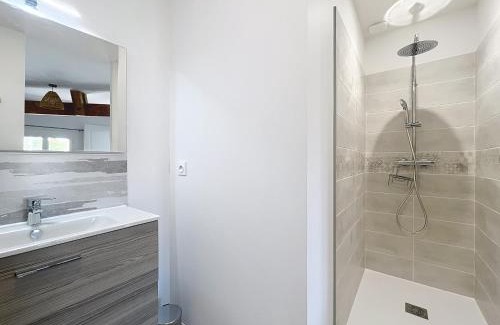 Anglade Appartement | Les Lilas - Charme et Confort au cœur du Blayais