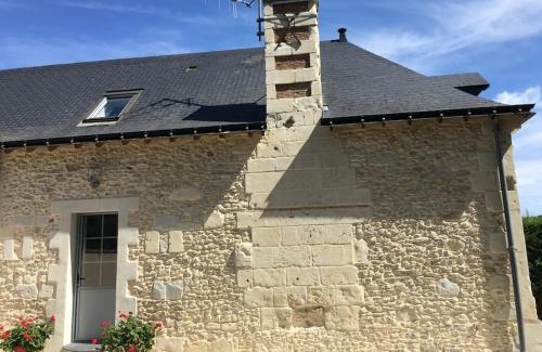 Maze-Milon Maison | Les LL du château - Vue Château