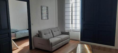 Oyonnax Appartement | Les lunettes d'Oyo 02