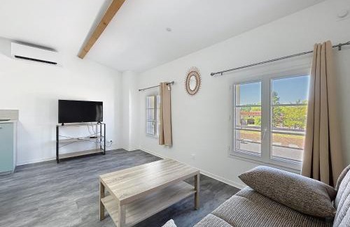 Anglade Appartement | Les Magnolias - Charme et Confort au cœur du Blayais