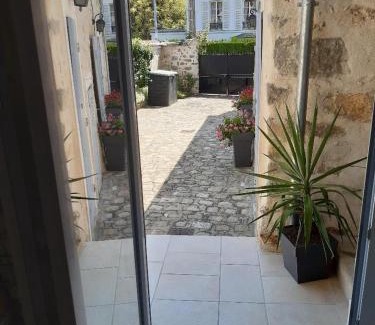 Petit Moisenay Maison | Les Maharanis