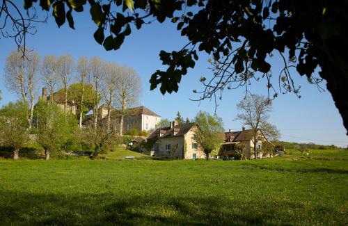 Ozenay Lit Et Petit-Déjeuner | Les maisons vigneronnes