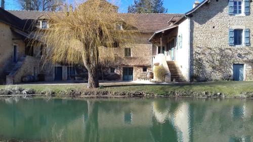 Ozenay Lit Et Petit-Déjeuner | Les maisons vigneronnes