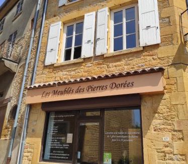 Theize Appartement | Les Meublés des Pierres Dorées - Gite de charme pour groupe