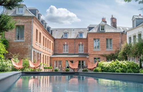 Abbeville Lit Et Petit-Déjeuner | les Myrrhophores et Spa, Chambres d'Hôtes et Gîtes de charme