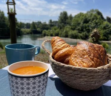 Sorde-lAbbaye Lit Et Petit-Déjeuner | Les nuits de Cassiopee