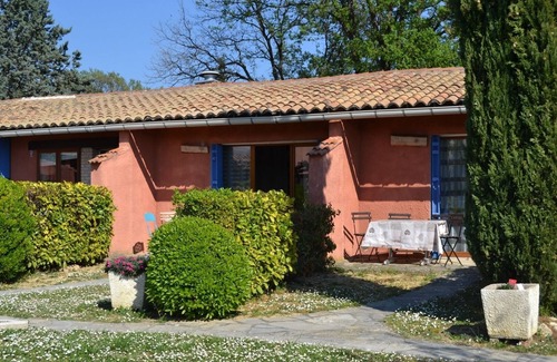 Saint-Dezery Appartement | Les Olivettes - Gite Romance