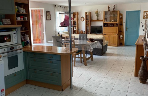 Euzet-les-Bains Villa | Villa Spa Piscine : entre mer et montagne