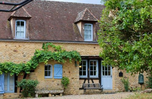 Sainte-Alvere Maison | Les Perroutis