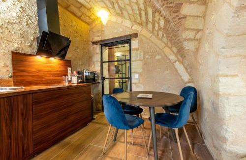 Amboise Appartement | Les pieds dans le Château - Jacuzzi