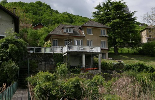 Conjux Maison | Maison au bord du lac du Bourget, Savoie