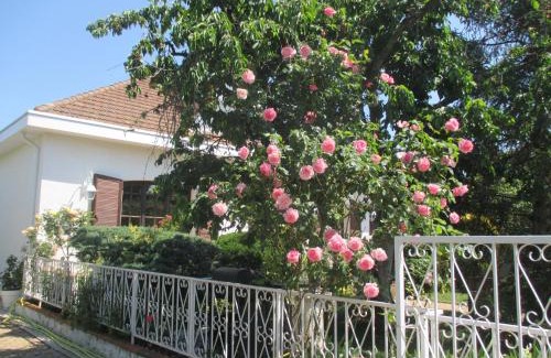 Boisset-les-Montrond Maison | Les Roses de Rita