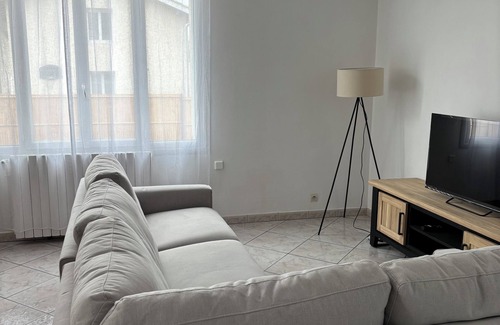 Pere Maison | Les rosiers vous accueillent pour 8 personnes Maison cosy près de La Rochelle