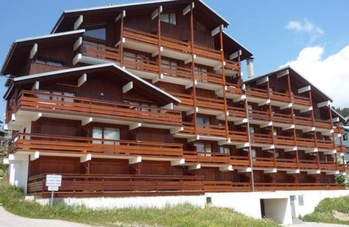 Les Saisies Appartement | Les Saisies - Studio-Cabine avec balcon sud et casier à skis - FR-1-293-157