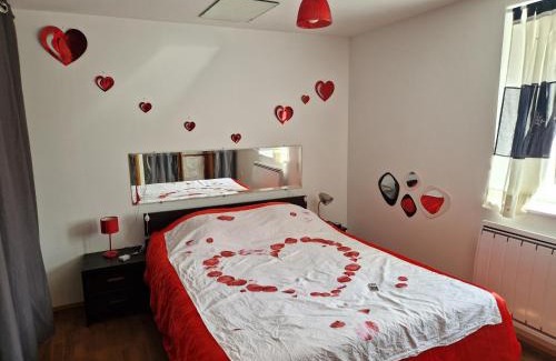 Begnecourt Appartement | Les Sens Ciel Séjour cocooning pour deux avec ambiance romantique