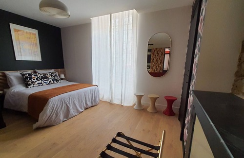Chalonnes-sur-Loire Appartement | Les Seventies sur les Bords de Loire! Pour un Séjour à Deux, Seul ou en Famille!