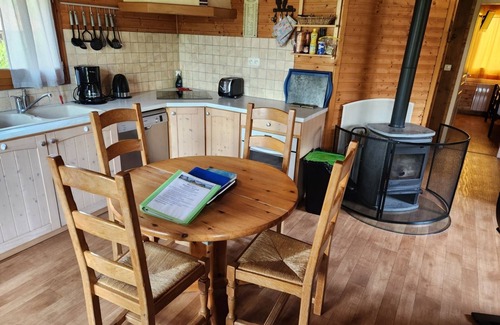Doucier Chalet De Ski | Les Silènes 1 - Chalet 3* in Doucier Lac De Chalain