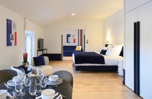 Epernay Lit Et Petit-Déjeuner | Les Suites BB, Champagne Besserat de Bellefon