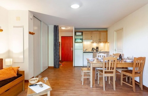 Les Bottieres Appartement | Les terrasses des bottières by Interhome
