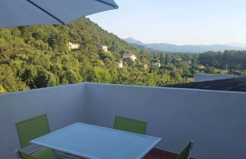 Serra-di-Fiumorbo Appartement | LES TERRASSES D ACQUACITOSA TERRAZZA DI U FALCU T3