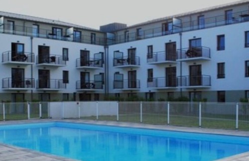 Concarneau Appartement | Les Thermes 521 - Appt proche plage avec piscine partagée